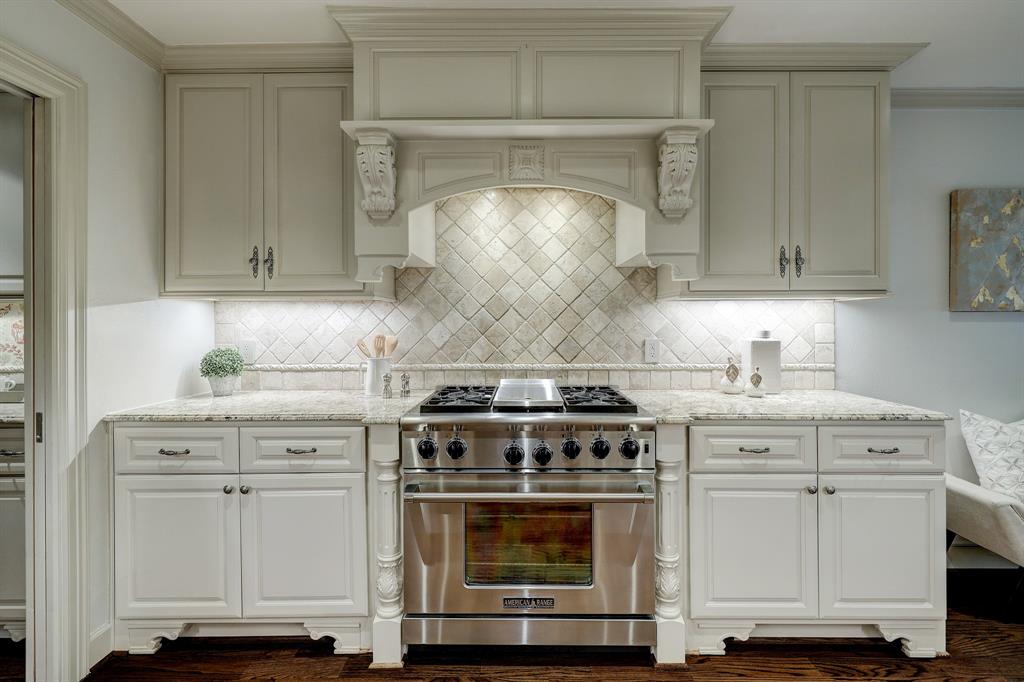 Traditional kitchen with ornate corbels